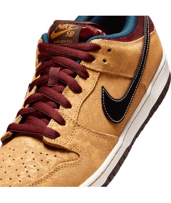 Nike SB Dunk Low Pro Cinema - Celestial Gold / Black - Dark Team Red Voir les baskets