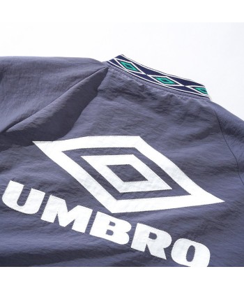 Butter X Umbro Training Pullover Slate / Navy la colonne vertébrale