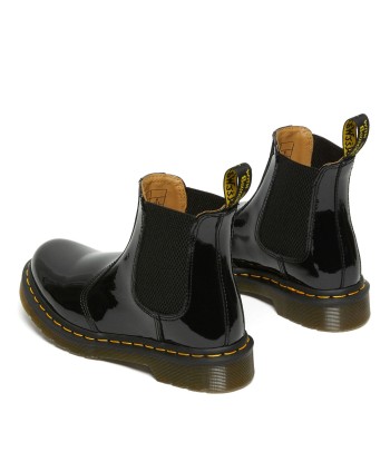 Dr. Martens Chelsea Boots 2976 vernies chez Cornerstreet bien 