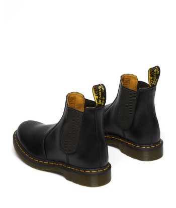 Dr. Martens Chelsea Boots 2976 Smooth Livraison rapide